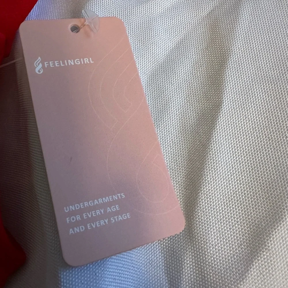 Feelingirl seamless wireless color red size XXL NWT - Picture 5 of 5